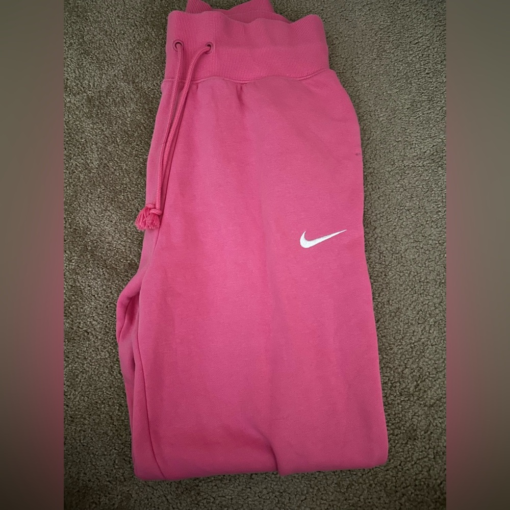 Nike Vibrant Pink Fleece Joggers